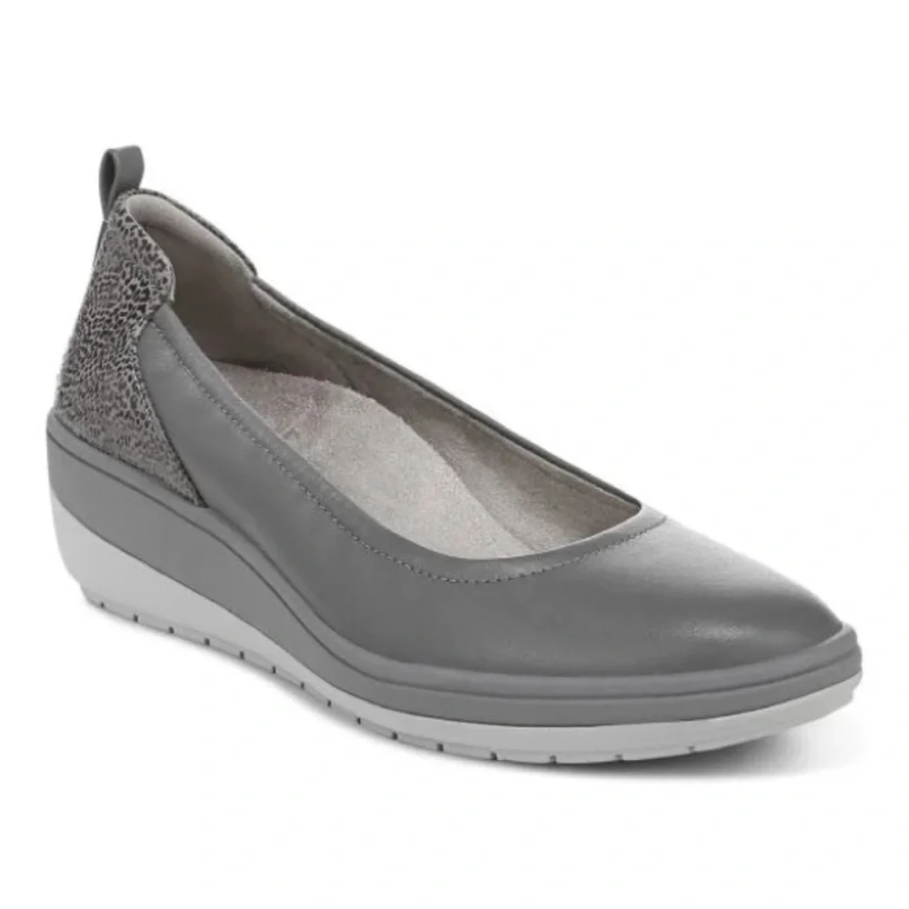 Vionic Sz 9 Jacey Wedge in Gray/Silver Comfort Shoe